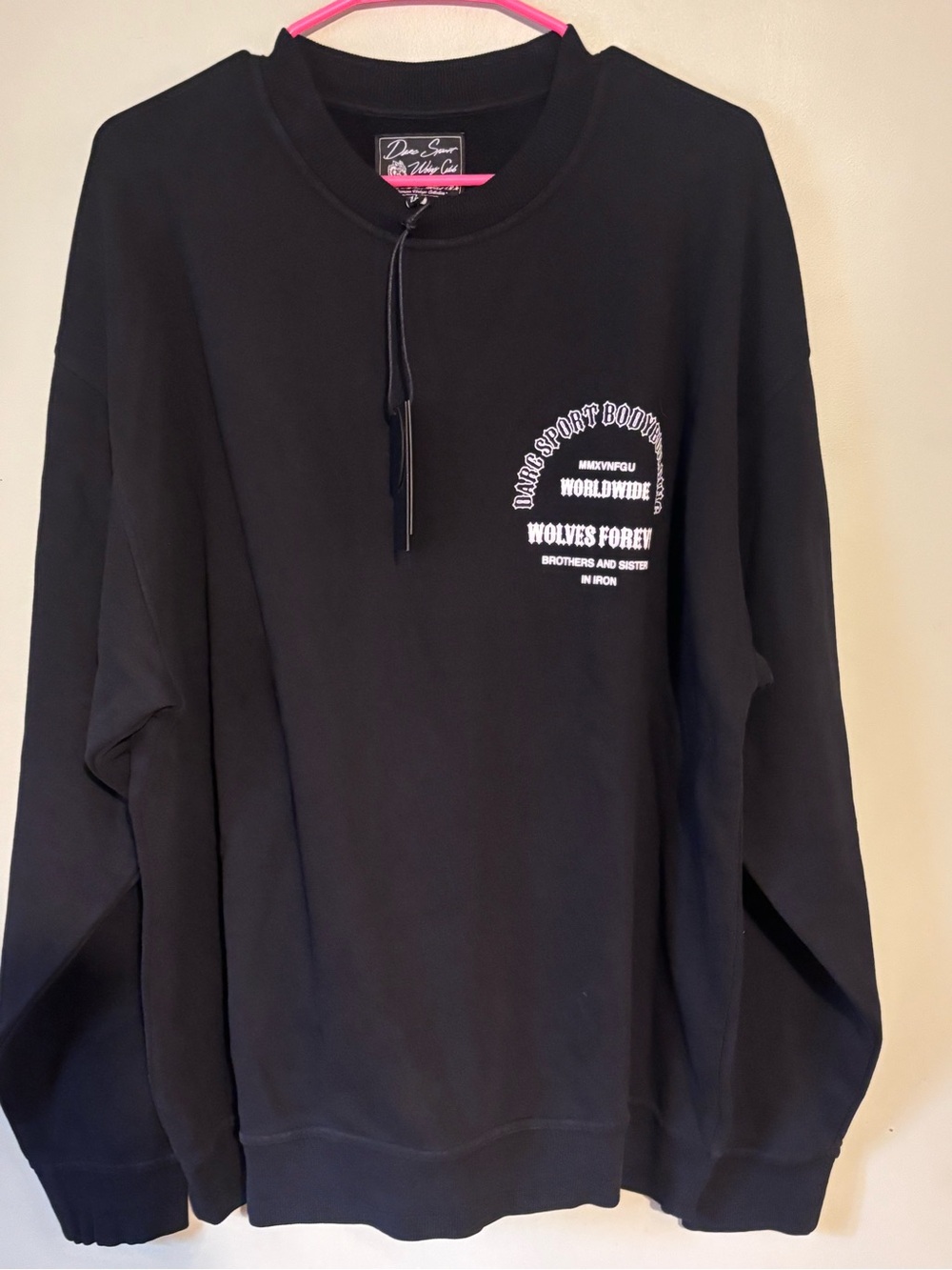 Darc Sport Bodybuilding Wolves Forever Crewneck NWT XL